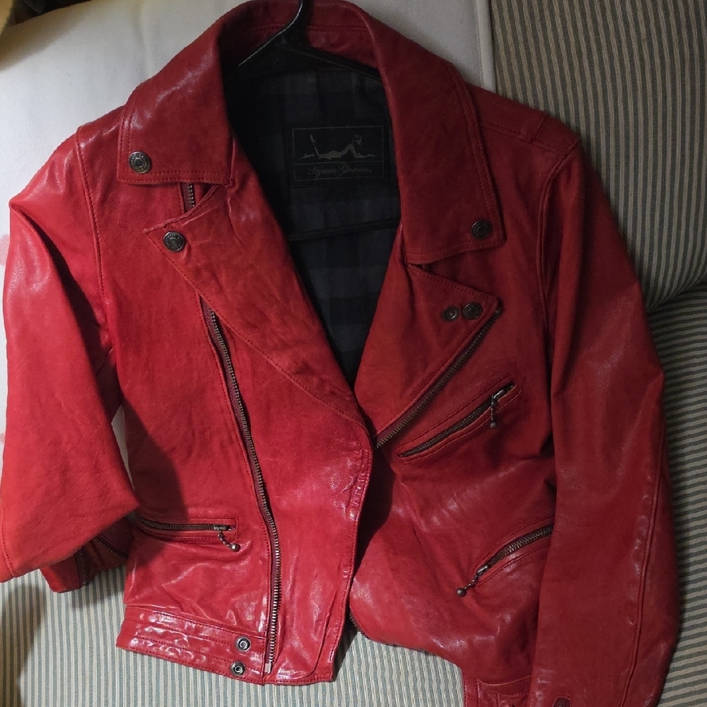 Hysteric Glamour Red Asymmetrical Leather Biker Jacket - Picture 4 of 5